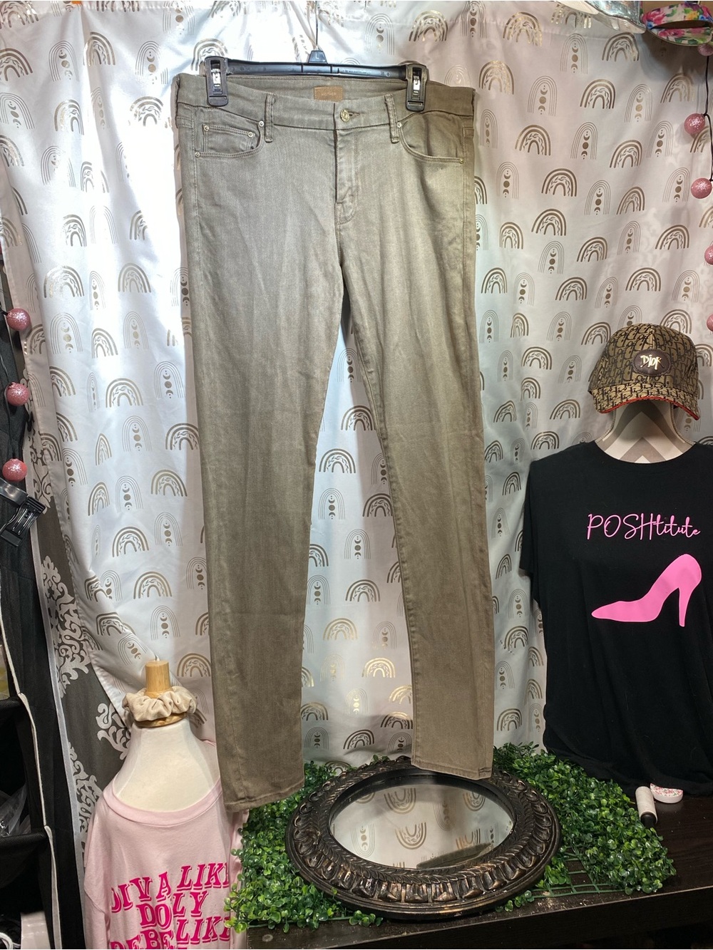 MOTHER Jeans in Olive